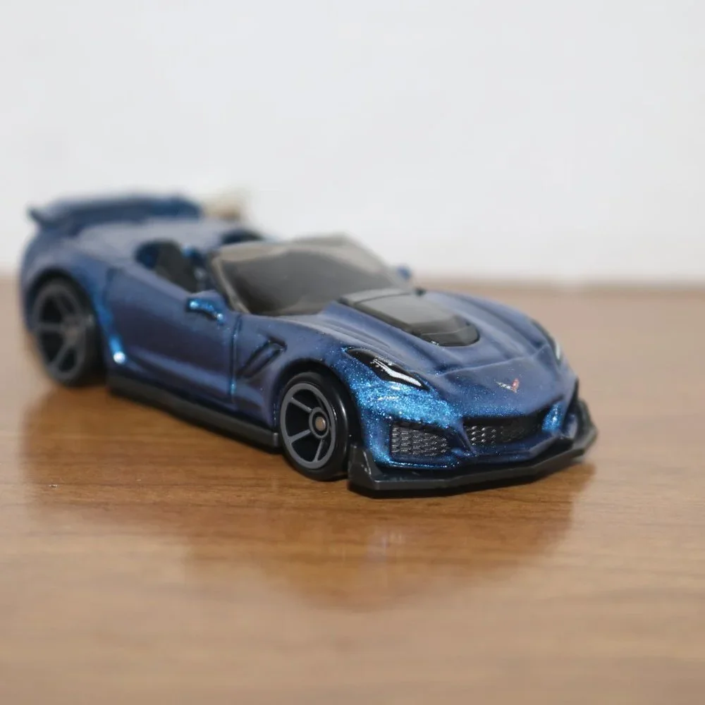 COPY - Hot Wheels Factory Fresh Corvette CUSTOM keychain